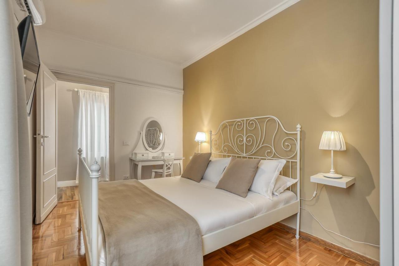 רומא Atrhome Penthouse Frattina מראה חיצוני תמונה