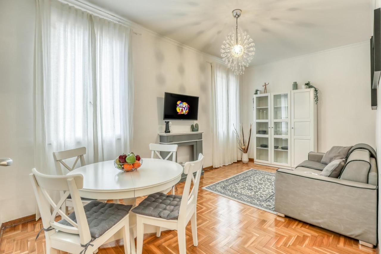 רומא Atrhome Penthouse Frattina מראה חיצוני תמונה
